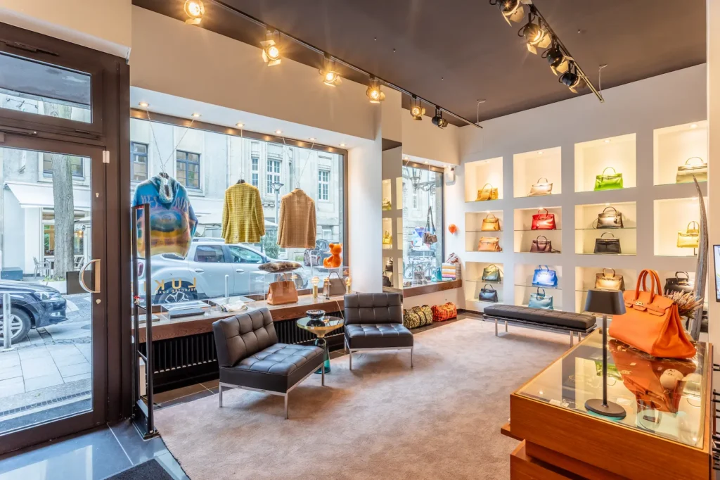 Das Geschäft Lukié Designertaschen und Accessoires